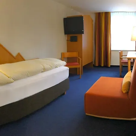 Hotel Weisses Kreuz 3*