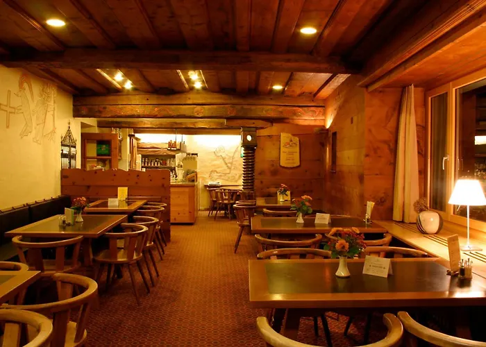 Weisses Kreuz Szálloda