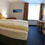 Weisses Kreuz Otel